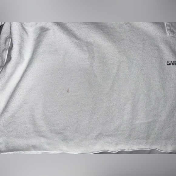 Nike White Crop Top - Picture 2 of 3